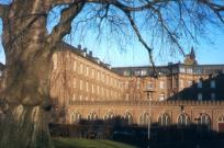 Бывший замок курфюрстов (Бонн)