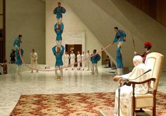  Выступления артистов на аудиенции Папы Римского 